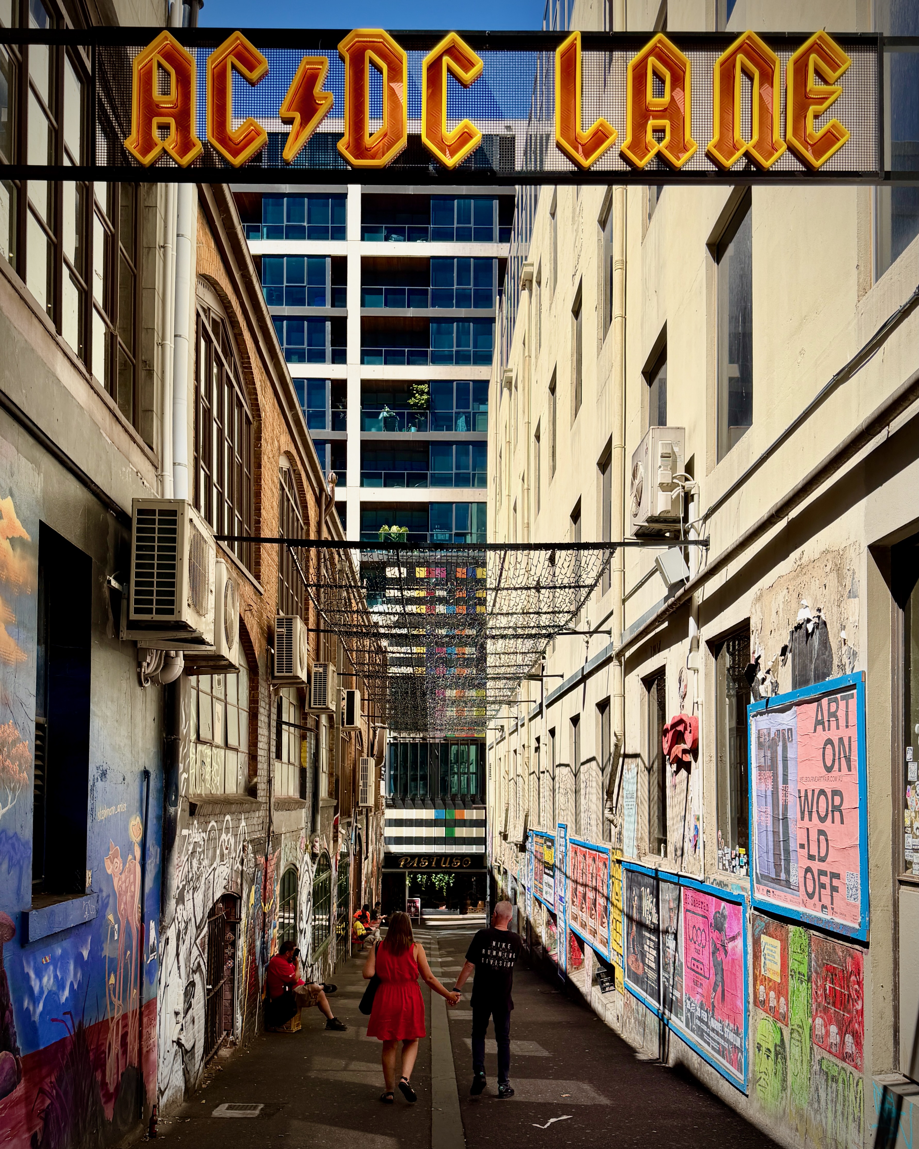 AC DC Lane